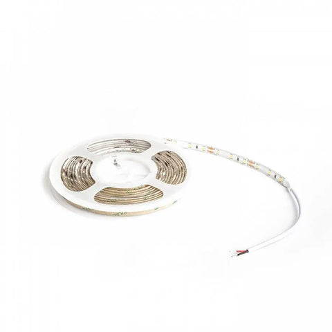 Rullattu LED STRIP IP54 5 metrin LED-nauha kosteisiin tiloihin.