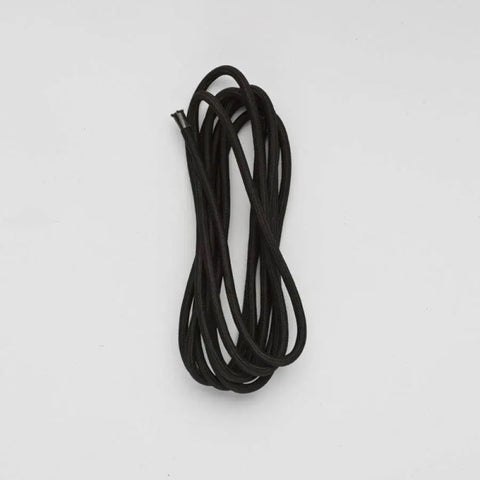 Musta 4m tekstiilikaapeli, 3x0,75mm, 230V - Musta, 4 metriä pitkä, kolmijohdin tekstiilikaapeli sähköasennuksiin.