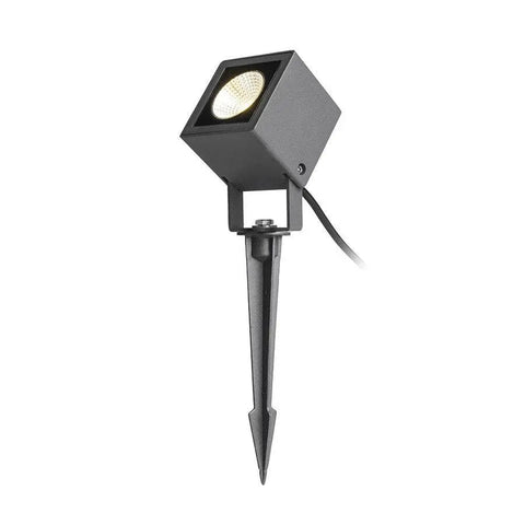 BORA LED-ulkovalaisin tarjoaa tehokasta valaistusta ulkotiloihin