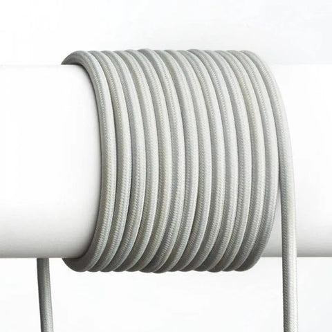 Harmaa 3x0,75mm² tekstiilikaapeli metrittäin.