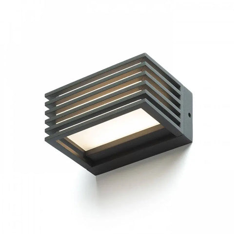 CLAIRE 14 LED-seinävalaisin – Tyylikäs ja energiatehokas ulkovalaisin, IP54-suojaus.
