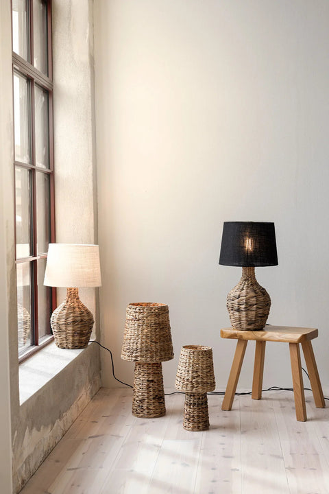 Markslöjd PAGLIA – pöytävalaisin, beige/luonnonvärinen – sisustuskuva