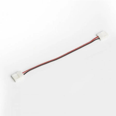 LED STRIP IP20 liitin, punaisella johdolla, helppo liitäntä LED-nauhoille.