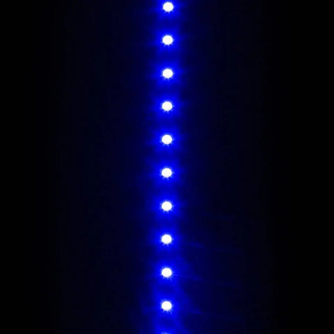 LED Strip Orion RGB LED-nauha sinisellä valolla, vaihdettavat värit ja säädettävä valaistus.