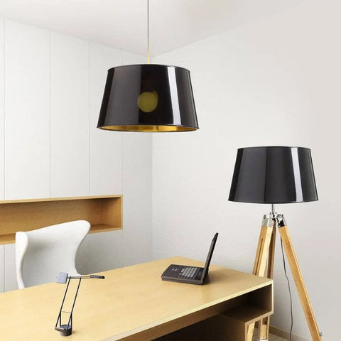 RIDICK varjostin, musta ja kultainen, max. 20W - Nordic Lumen