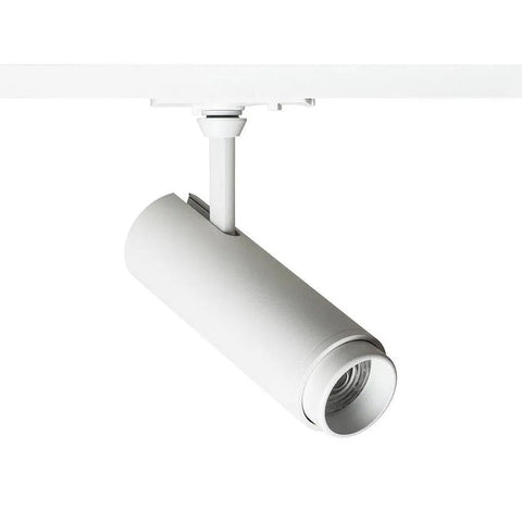 Valkoinen FOCUS 12 LED-spotlight 1-vaihekiskoon asennettuna, pyöreä valaisinrunko ja säädettävä valonlähde.