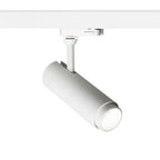 Lähikuva FOCUS 12 valkoisesta LED-spotista, 3-vaihekiskovalaisin.
