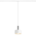 GIULIA 20 valkoinen riippuvalaisin, kromisella yksityiskohdalla, pyöreä metallinen varjostin, asennettu 1-vaihekiskoon, E27-kanta, ripustuspituus 120 cm.